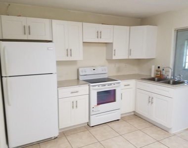 4934 Nw 55th Court - Photo Thumbnail 6