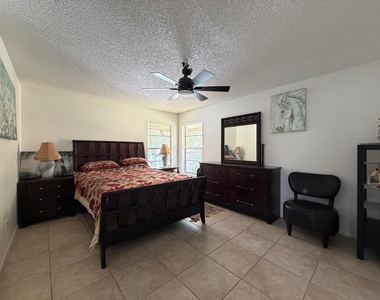 1104 Goldenrod Road - Photo Thumbnail 11