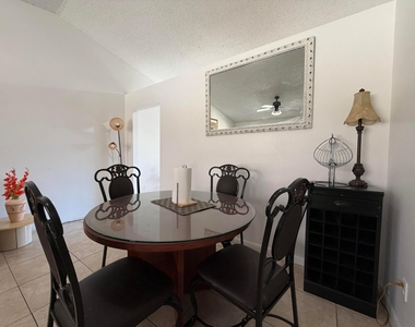 1104 Goldenrod Road - Photo Thumbnail 3
