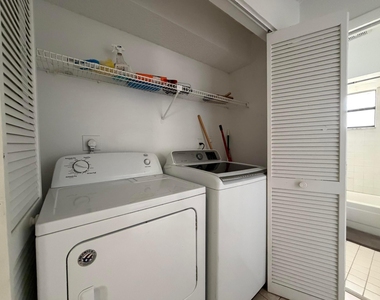 1104 Goldenrod Road - Photo Thumbnail 12