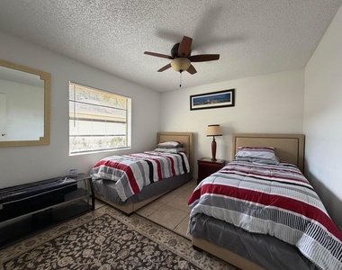 1104 Goldenrod Road - Photo Thumbnail 8