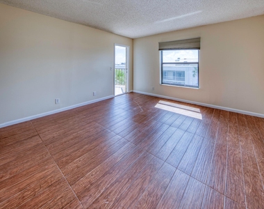 890 N Federal Highway - Photo Thumbnail 26