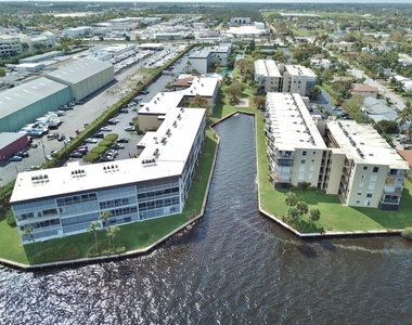 890 N Federal Highway - Photo Thumbnail 35