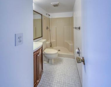 890 N Federal Highway - Photo Thumbnail 21