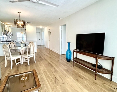 1030 Silk Oak Terrace - Photo Thumbnail 12