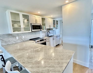 1030 Silk Oak Terrace - Photo Thumbnail 5