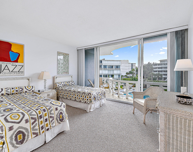 2760 S Ocean Boulevard - Photo Thumbnail 8