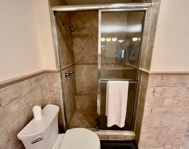 370 Golfview Road - Photo Thumbnail 30