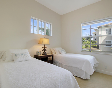 13587 Treasure Cove Circle - Photo Thumbnail 11