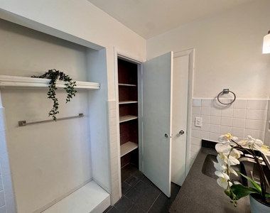 1213 Se 1st Street - Photo Thumbnail 8