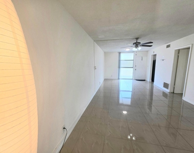 777 Se 2nd Avenue - Photo Thumbnail 10