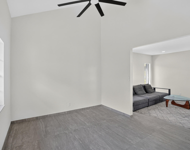 1640 Sw 120th Terrace - Photo Thumbnail 28