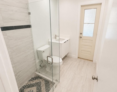 1640 Sw 120th Terrace - Photo Thumbnail 17