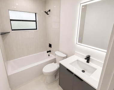 1640 Sw 120th Terrace - Photo Thumbnail 14
