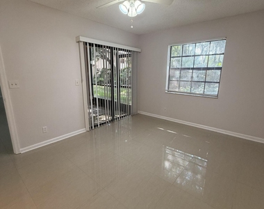 301 Norwood Terrace - Photo Thumbnail 13