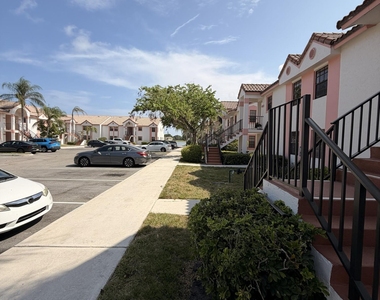 301 Norwood Terrace - Photo Thumbnail 3
