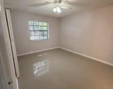 301 Norwood Terrace - Photo Thumbnail 12