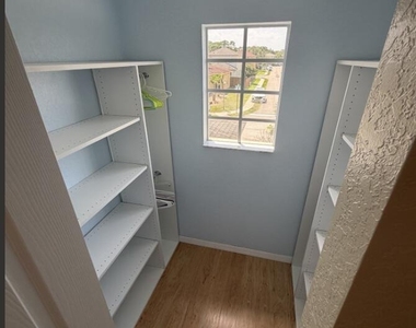 9322 Treasure Coast Street - Photo Thumbnail 25