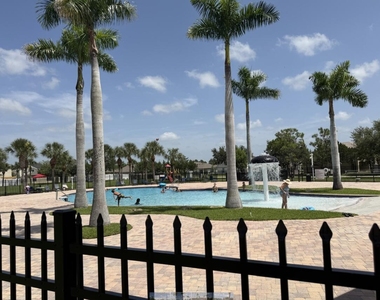9322 Treasure Coast Street - Photo Thumbnail 37