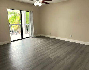 11241 W Atlantic Boulevard - Photo Thumbnail 4