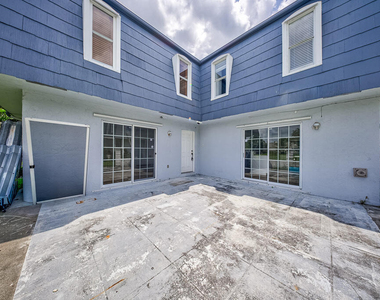 12037 Basin Street N - Photo Thumbnail 2