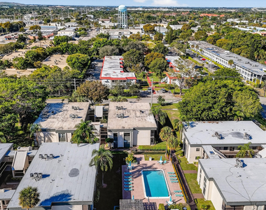 265 Se 10th Street - Photo Thumbnail 38