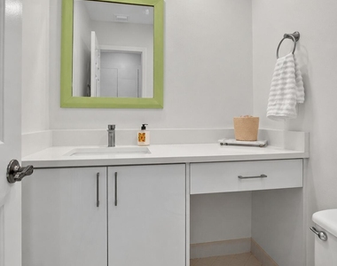 7460 La Paz Boulevard - Photo Thumbnail 20