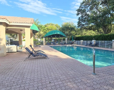 6241 Nw 74th Court - Photo Thumbnail 22