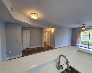 8070 N Nob Hill Road - Photo Thumbnail 13