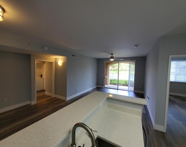 8070 N Nob Hill Road - Photo Thumbnail 14