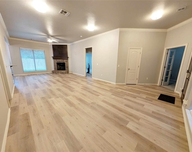 19100 Canyon Creek Place - Photo Thumbnail 1