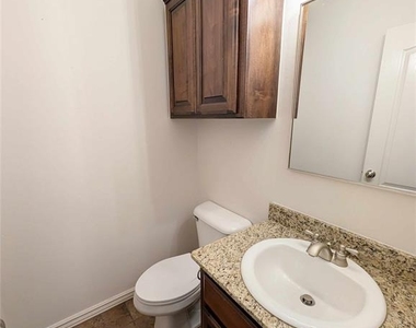 19100 Canyon Creek Place - Photo Thumbnail 12