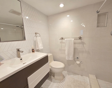 50 Se 12th Street - Photo Thumbnail 12