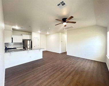 10622 Sw 17th Terrace - Photo Thumbnail 1