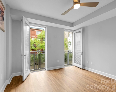 1315 East Boulevard - Photo Thumbnail 9
