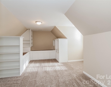 171 Elrosa Road - Photo Thumbnail 6
