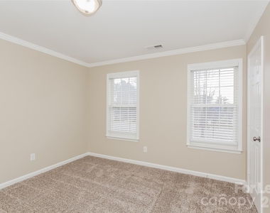 171 Elrosa Road - Photo Thumbnail 10