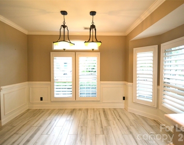 4003 Christine Lane - Photo Thumbnail 7