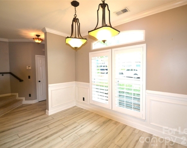 4003 Christine Lane - Photo Thumbnail 9