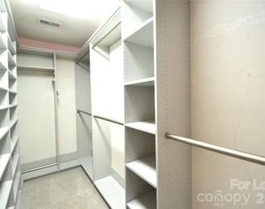 4003 Christine Lane - Photo Thumbnail 22