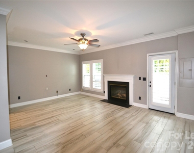 4003 Christine Lane - Photo Thumbnail 13
