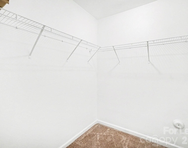 4937 Broad Leaf Court - Photo Thumbnail 19