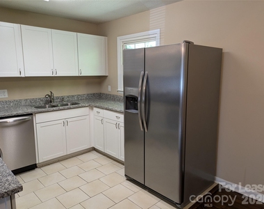 362 Cabarrus Avenue - Photo Thumbnail 6