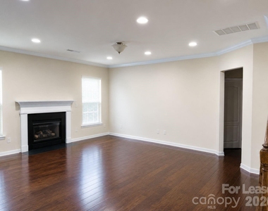 10665 Sky Chase Avenue Nw - Photo Thumbnail 7