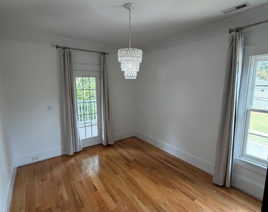 701 Mcdonald Avenue - Photo Thumbnail 25