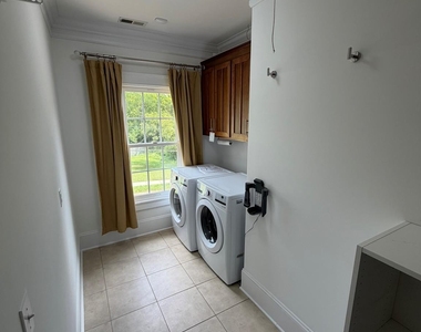 701 Mcdonald Avenue - Photo Thumbnail 28