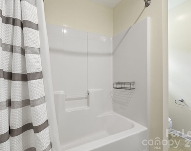 1706 Dallas Avenue - Photo Thumbnail 21