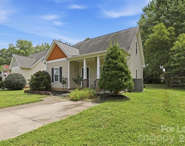 1706 Dallas Avenue - Photo Thumbnail 1