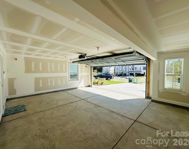 9234 Walnut Hill Road - Photo Thumbnail 32