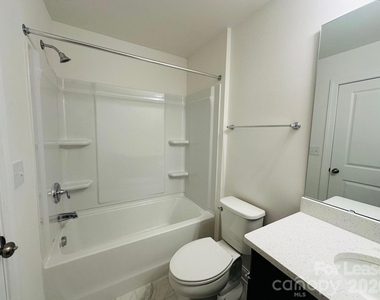 9234 Walnut Hill Road - Photo Thumbnail 14